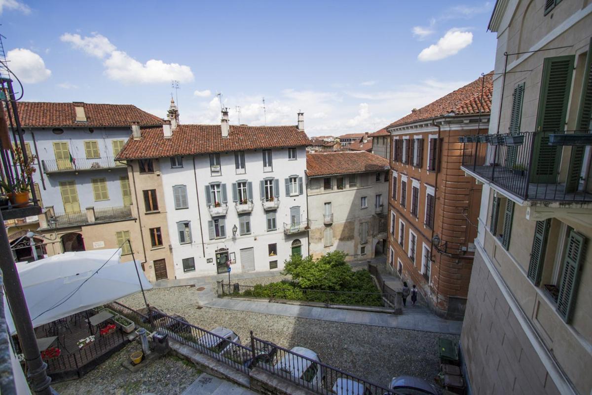2 Via Muletti Apartment Saluzzo Bagian luar foto
